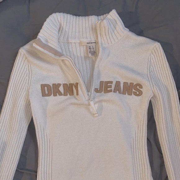 SOLD - Picture 3 of 4